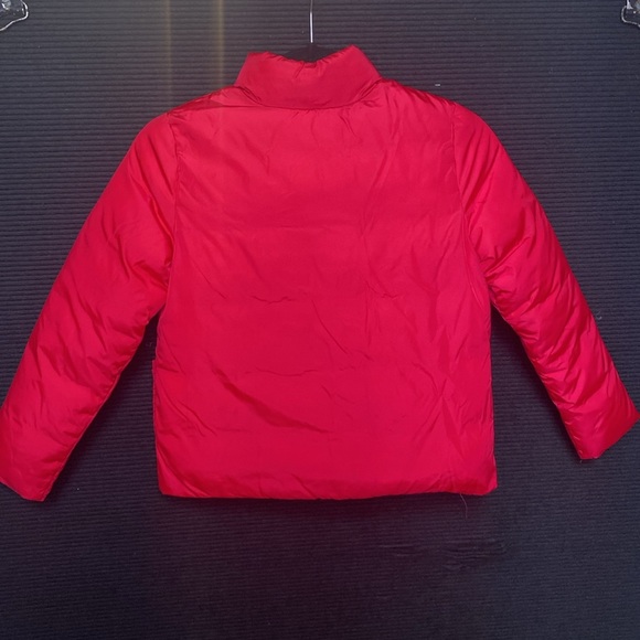 Fuchsia colored, girls puffer coat from Jacadi. Lightly worn. - Picture 6 of 9